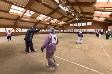 室内ゲートボール場